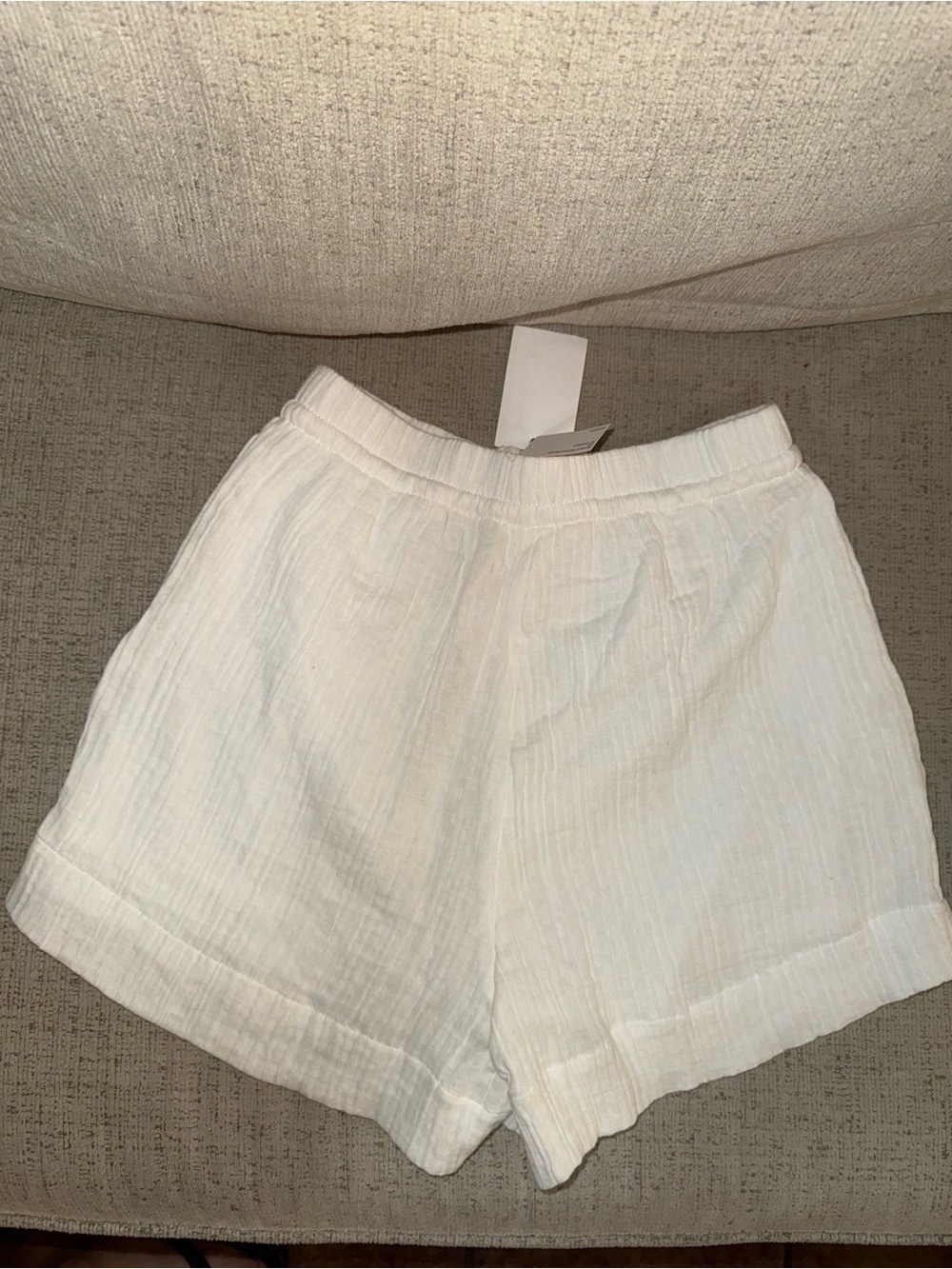 H&M Cream Elastic-Waist Lightweight Shorts